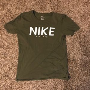 nike dri fit tee